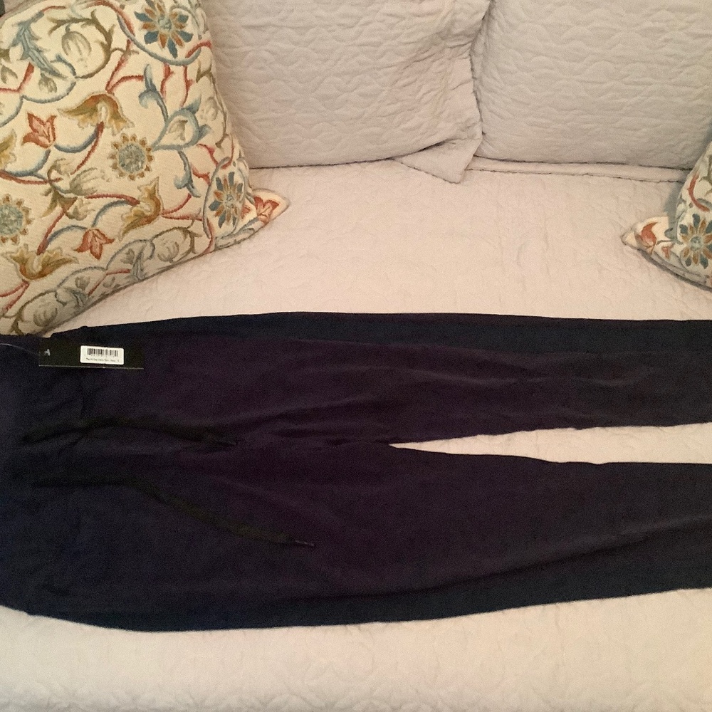 Alexo Athletica tuck and carry / The all day pant conceal carry